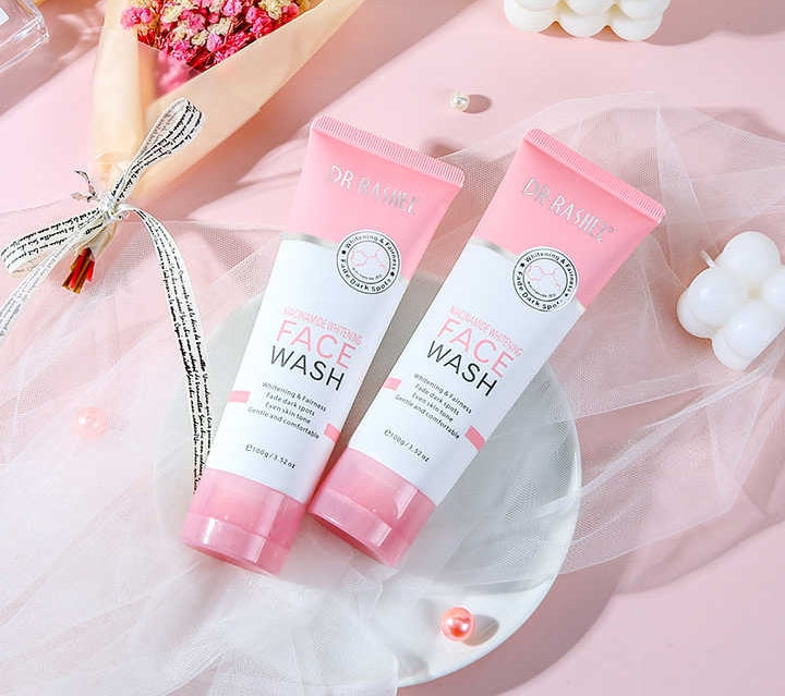 Face Wash Moisturizing Dark Spots Removal Niacinamide Whitening Face Wash
